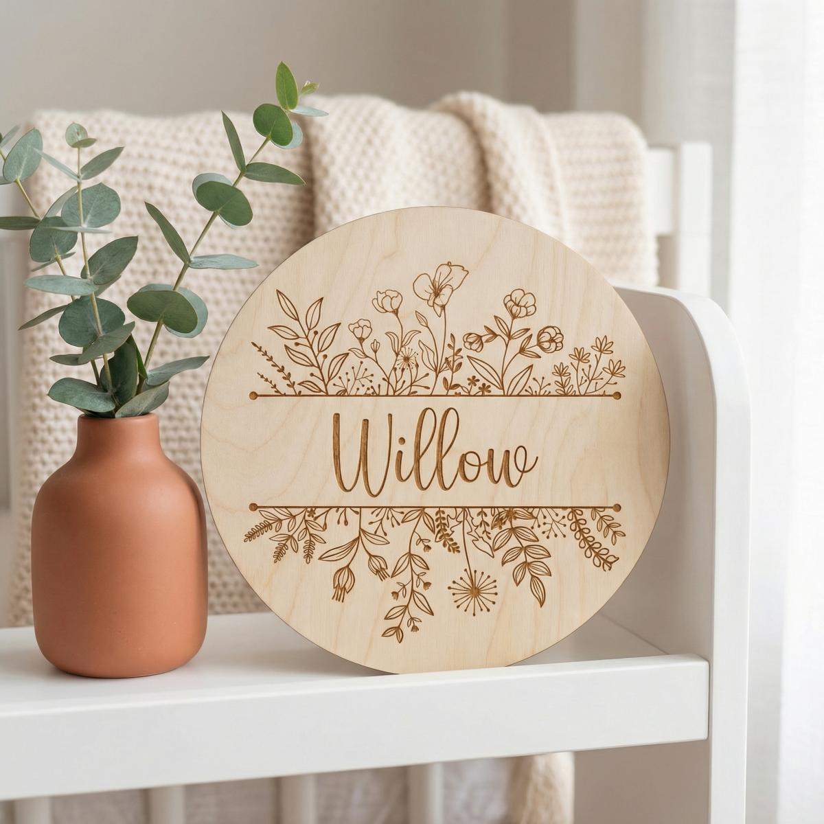 Personalized Floral Round Wood - огляд і ціна Baby Nursery In